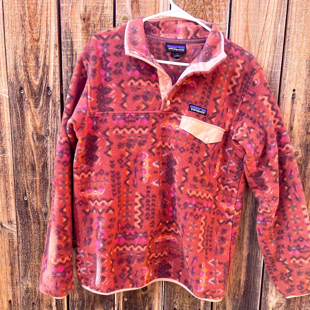 Woman’s Size Smalll Patagonia Synchilla pullover fleece
